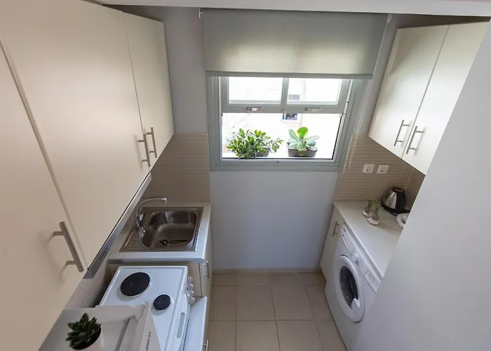 Jasmine - In Kalamáta